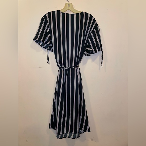 A NEW DAY Black & Pink Striped Wrap Dress | Excellent Condition | Size XXL - Picture 2 of 9